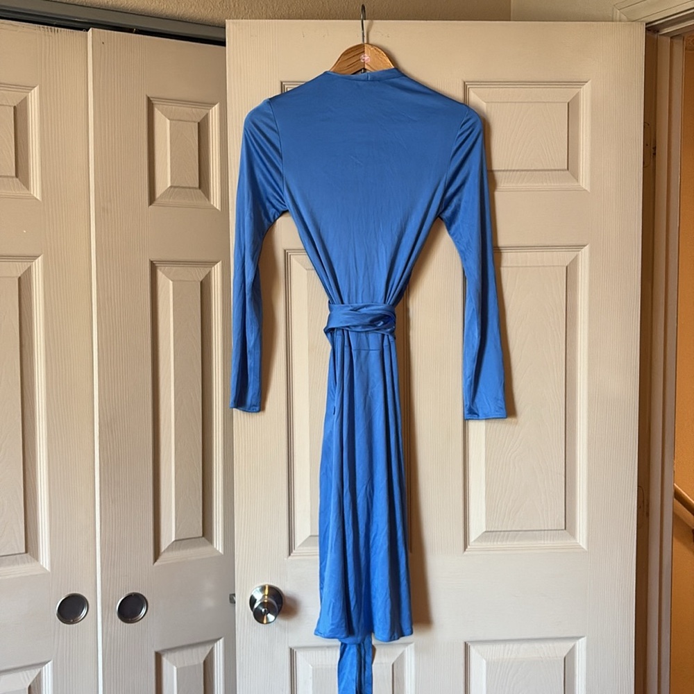 Issa London Wrap Dress ASO Kate Middleton Engagement dress - Picture 7 of 13
